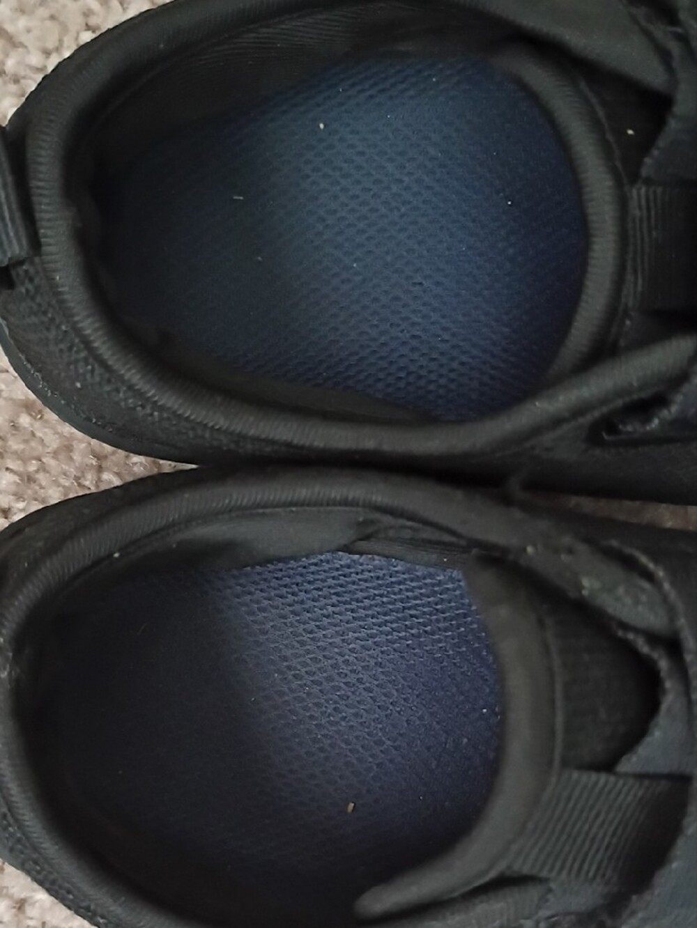 WHITIN Black Low-Top Comfort Sneakers - Picture 3 of 3